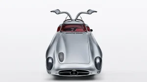 Mercedes 300 SLR front